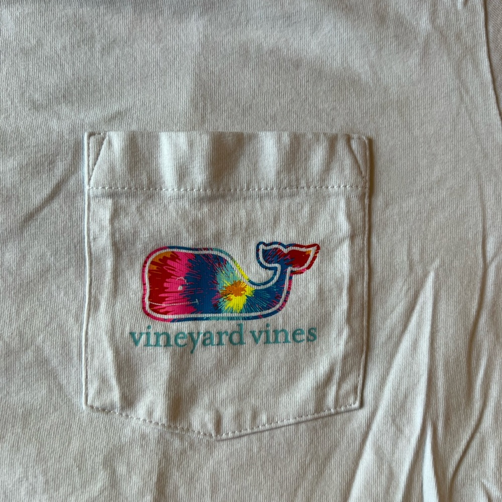Vineyard Vines short sleeved t-shirt